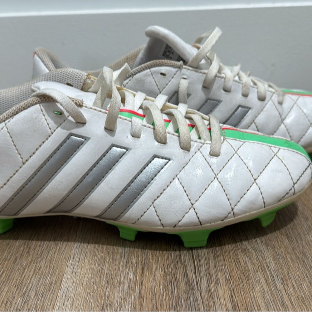 adidas White Green Accent Soccer Cleats